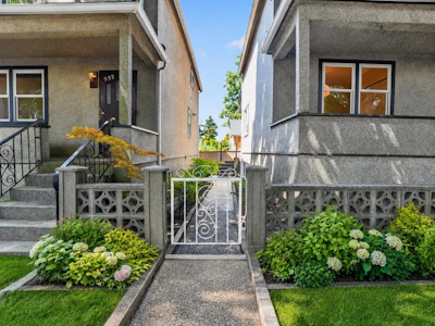 945-927 Princess Avenue - 4