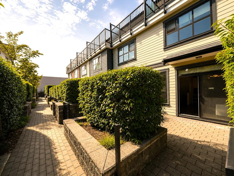 16-7039 Macpherson Avenue, Burnaby, BC, V5J 4N4 - 15