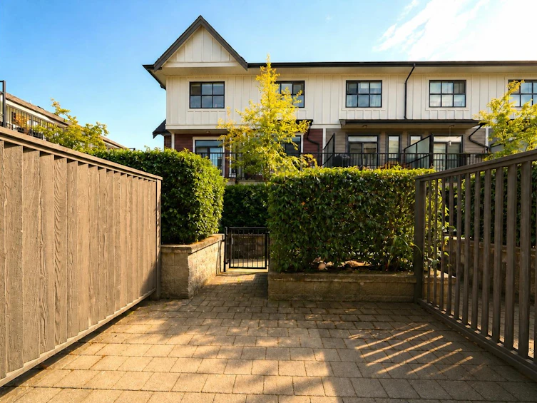 16-7039 Macpherson Avenue, Burnaby, BC, V5J 4N4 - 13