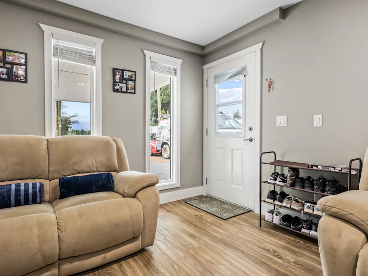 46479 Brooks Avenue, Chilliwack, BC, V2P 1C6 - 7