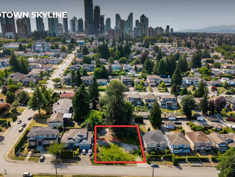 6339 Dufferin Avenue, Burnaby, BC, V5H 3S9 - 6