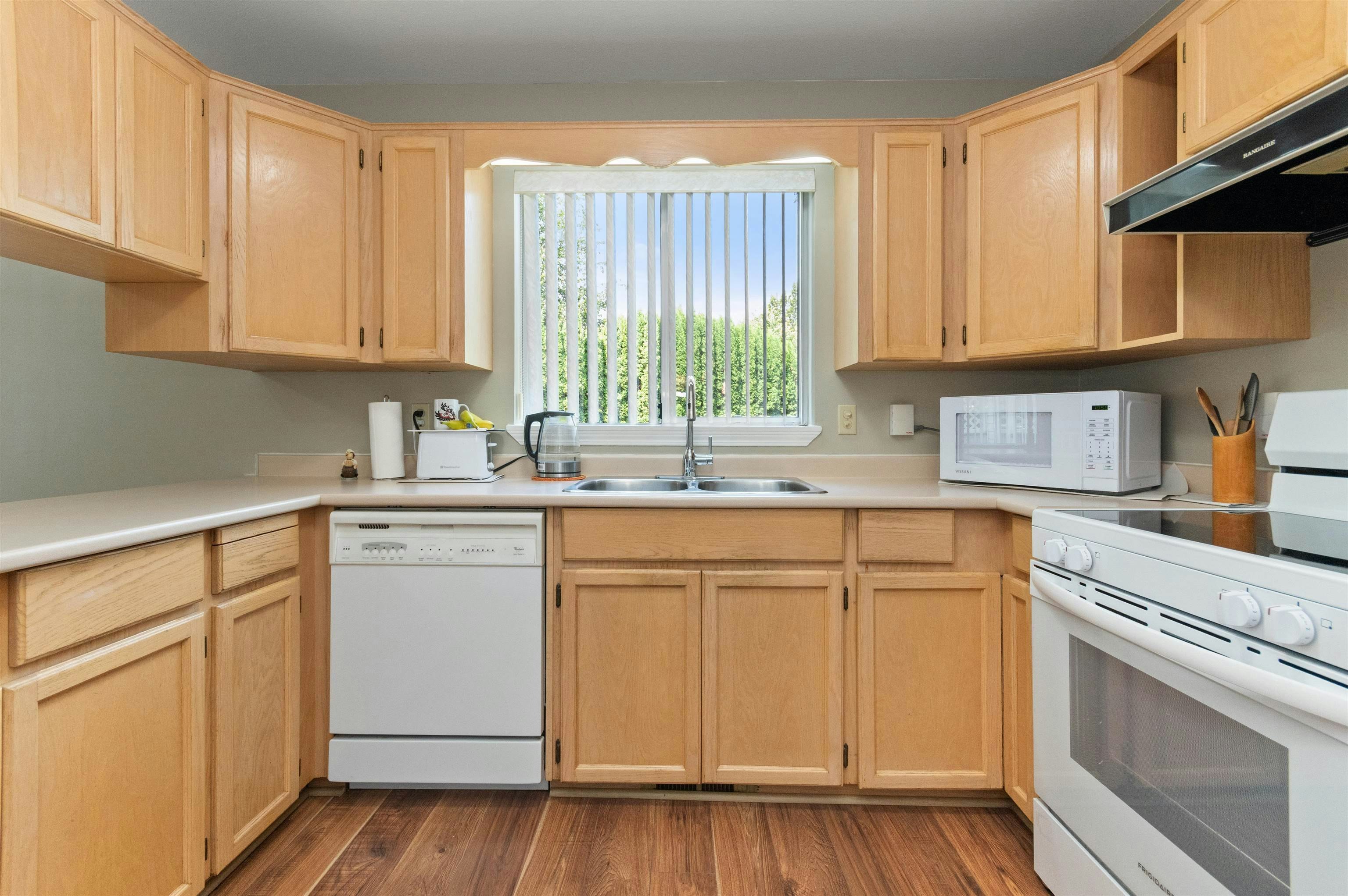 7019 Wiltshire Street, Chilliwack, BC, V2R 2S9 - 12