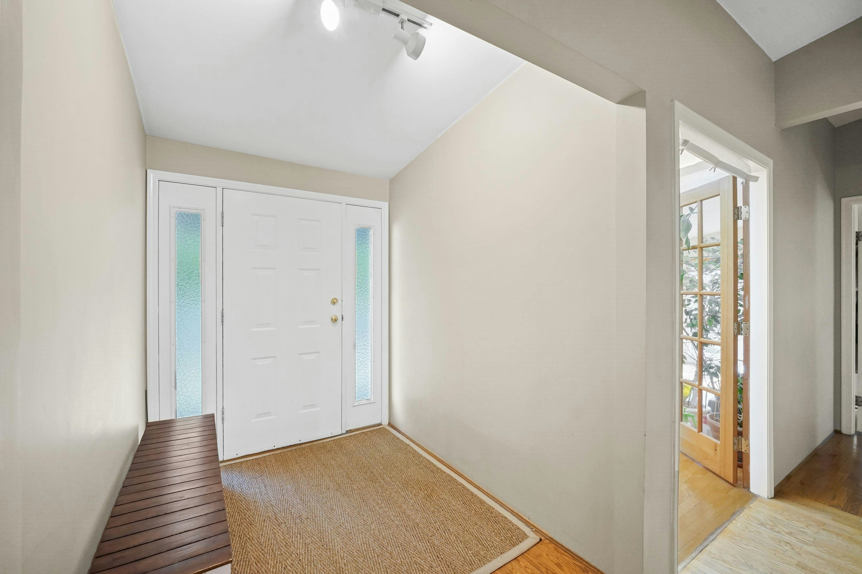 129 Roe Drive, Port Moody, BC, V3H 3M9 - 4