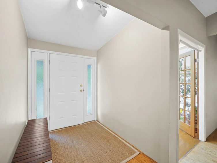 129 Roe Drive, Port Moody, BC, V3H 3M9 - 4