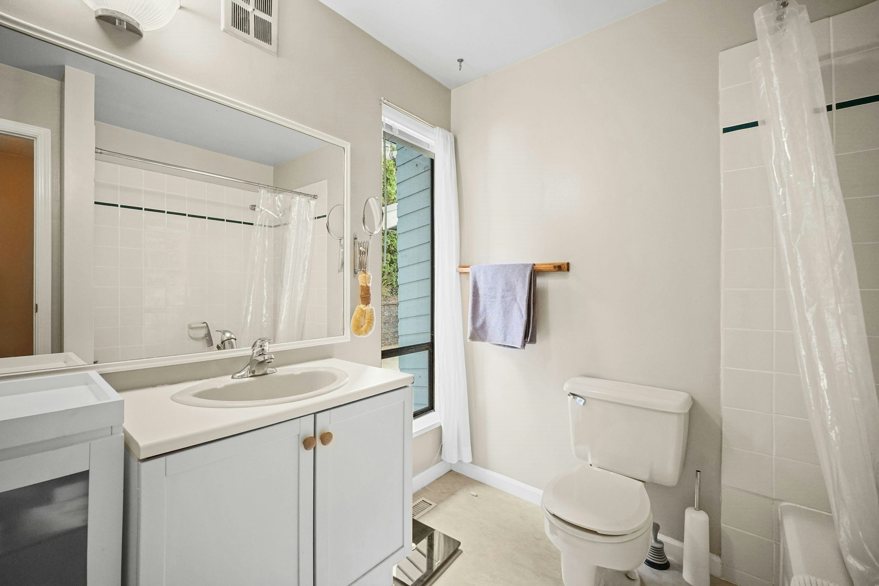 129 Roe Drive, Port Moody, BC, V3H 3M9 - 14