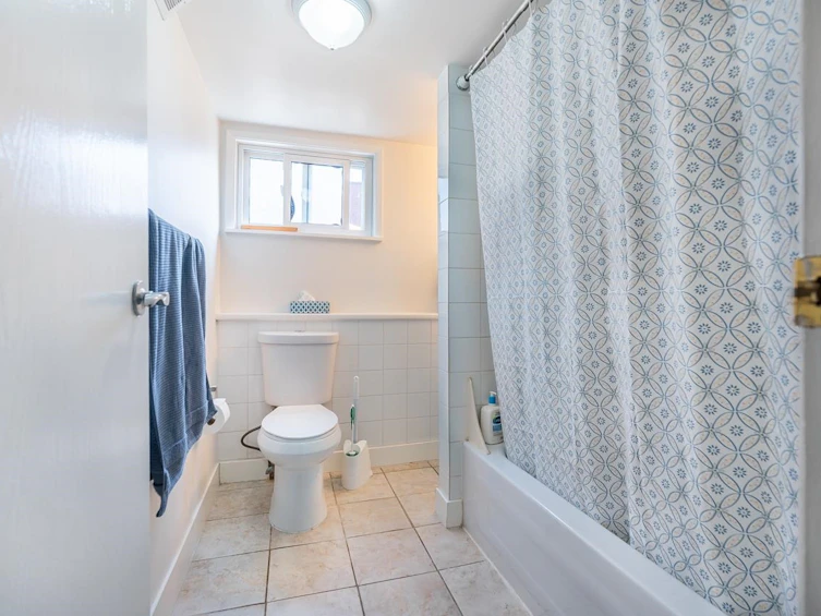 1566 Shaughnessy Street, Port Coquitlam, BC, V3C 6M4 - 30