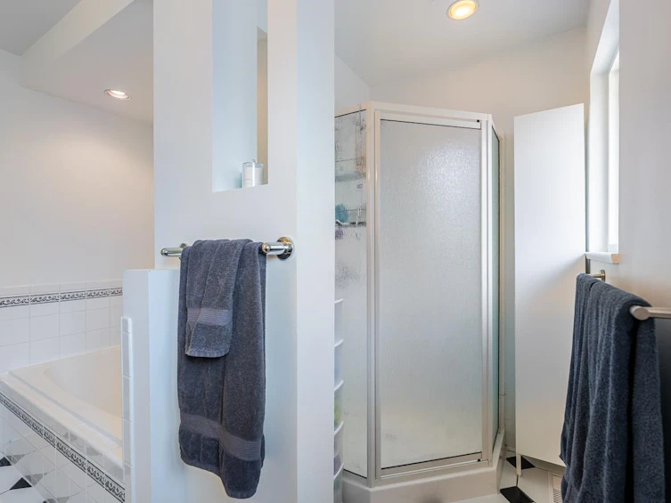 1566 Shaughnessy Street, Port Coquitlam, BC, V3C 6M4 - 17
