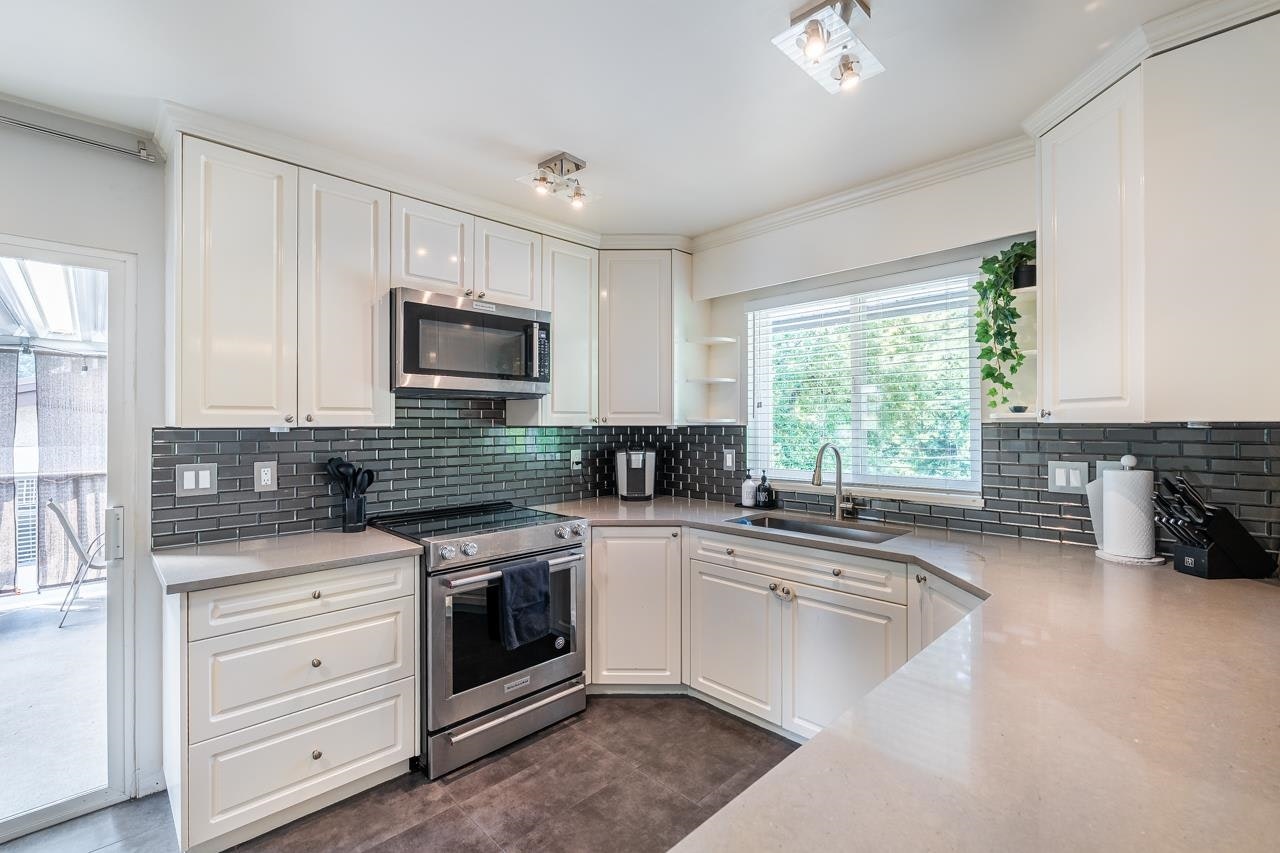 1566 Shaughnessy Street, Port Coquitlam, BC, V3C 6M4 - 9