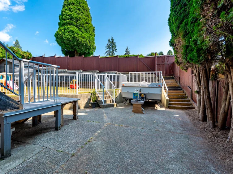 1566 Shaughnessy Street, Port Coquitlam, BC, V3C 6M4 - 32
