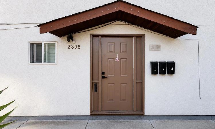 2898 Natal Street