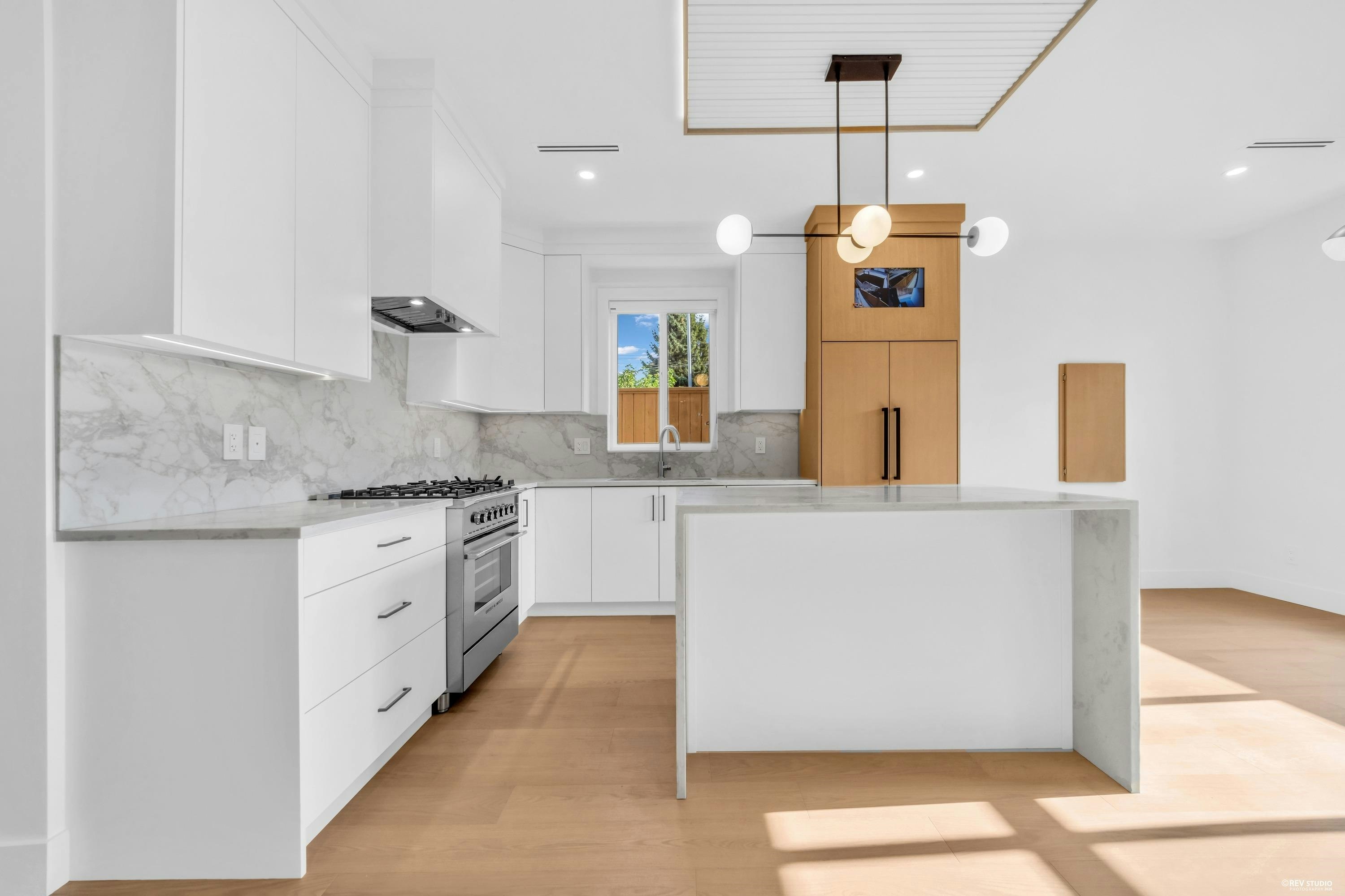 2-6388 Argyle Street, Vancouver, BC, V5P 3K3 - 7
