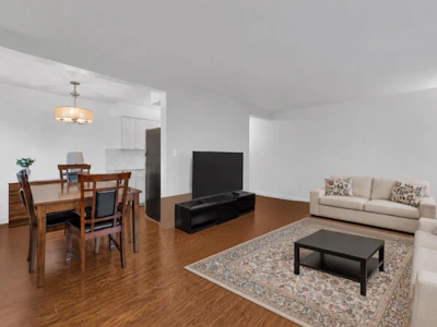 1-1420 Chesterfield Avenue - 3