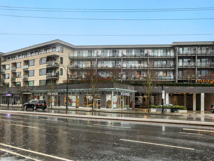 201-725 Marine Drive, North Vancouver, BC, V7M 0G2 - 3