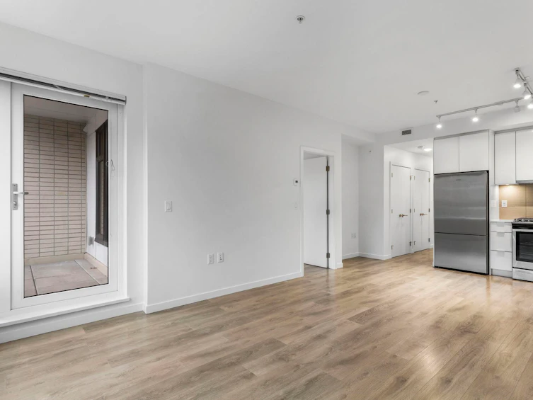 201-725 Marine Drive, North Vancouver, BC, V7M 0G2 - 7