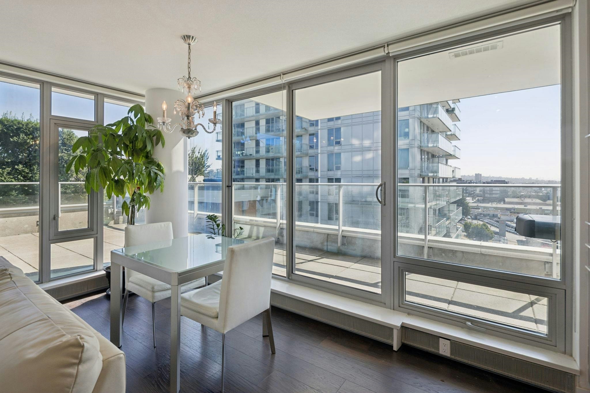 804-8131 Nunavut Lane, Vancouver, BC, V5X 0E2 - 8