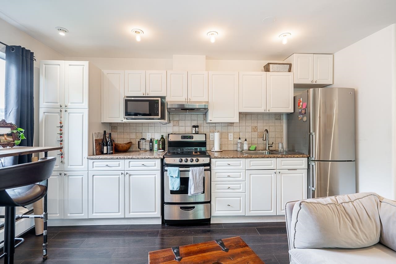 302-138 Templeton Drive, Vancouver, BC, V5L 4N3 - 15