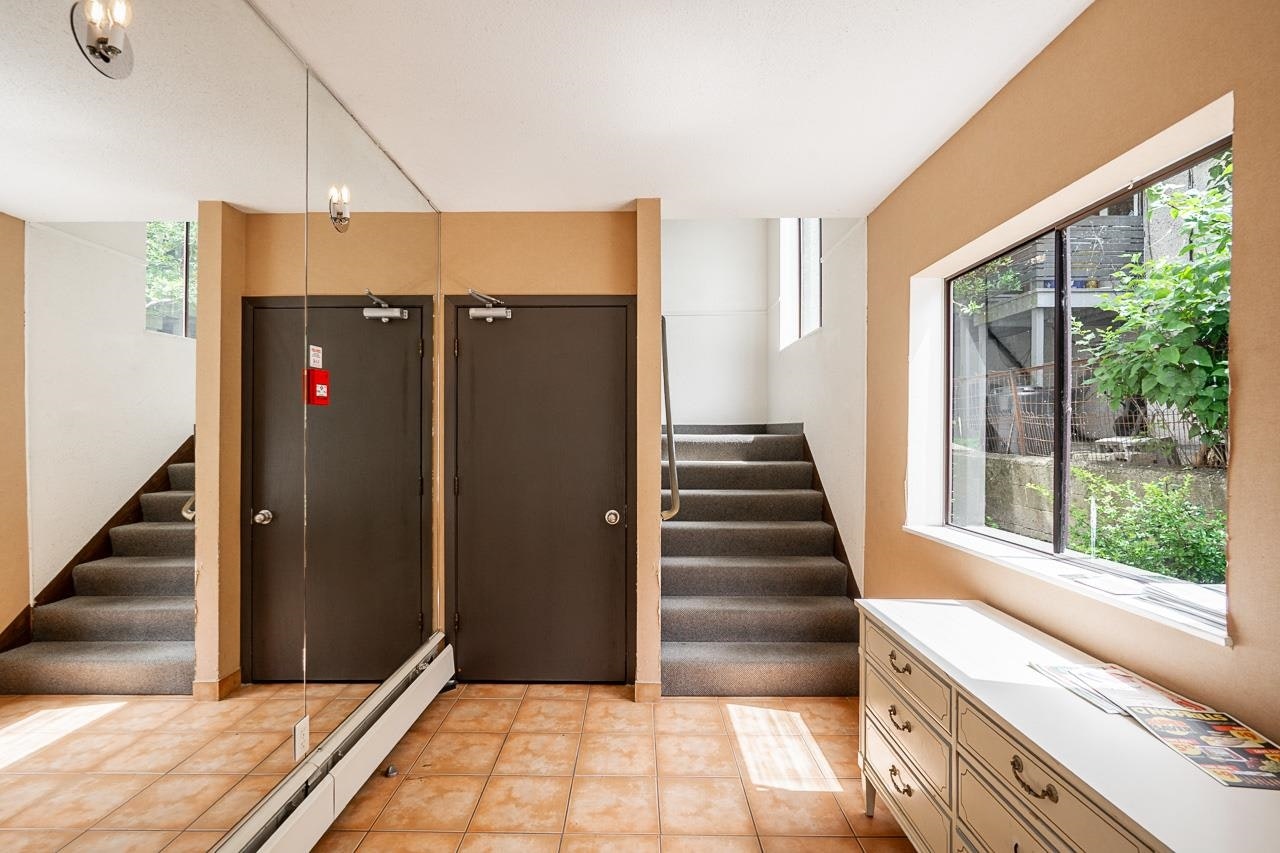 302-138 Templeton Drive, Vancouver, BC, V5L 4N3 - 5