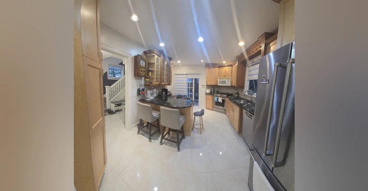 407 St. George Street, New Westminster, BC, V3L 1L1 - 5
