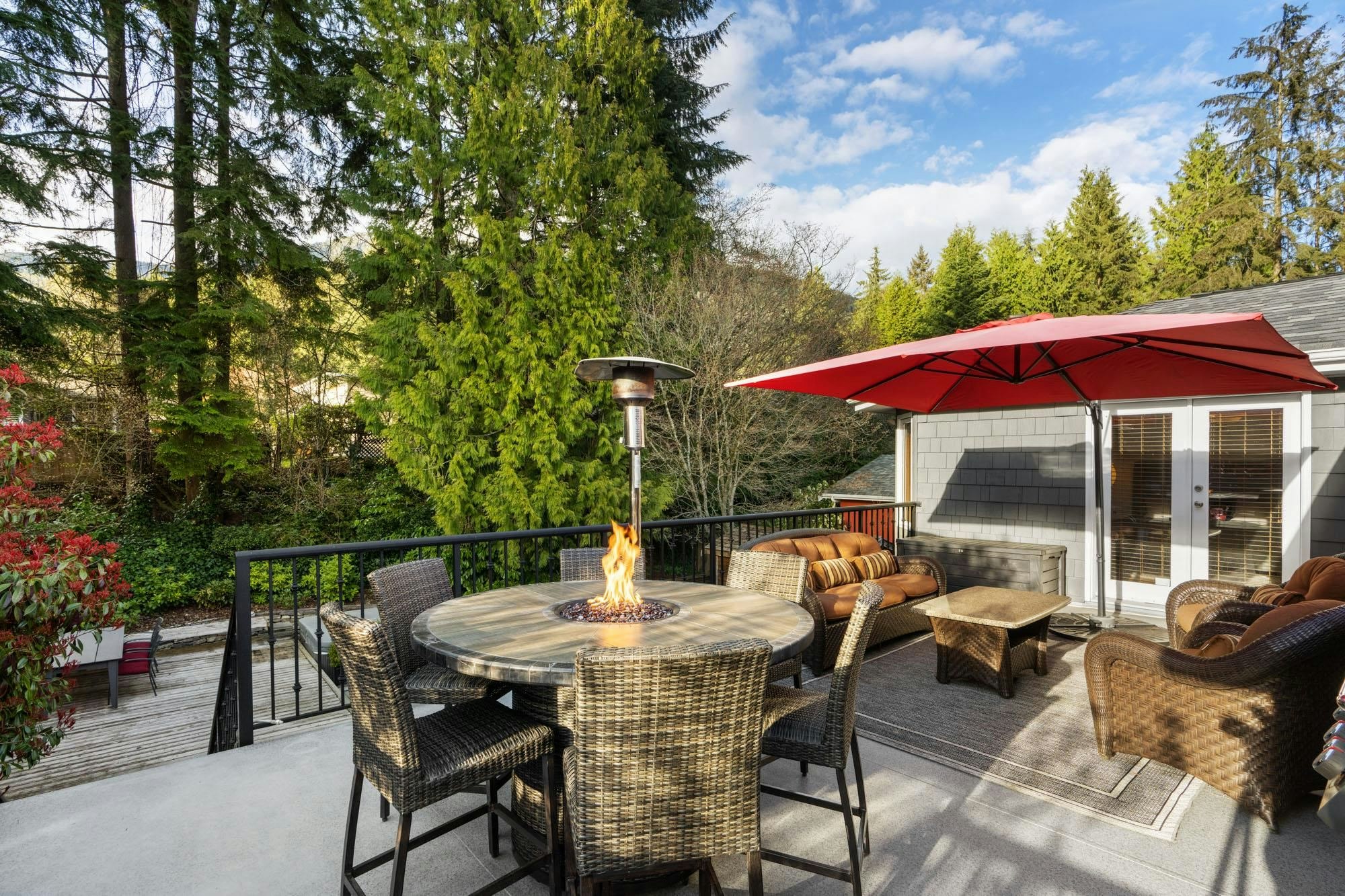956 Belvista Crescent, North Vancouver, BC, V7R 2B4 - 11