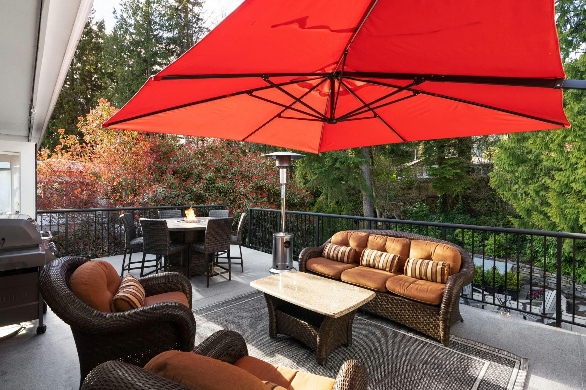 956 Belvista Crescent, North Vancouver, BC, V7R 2B4 - 9