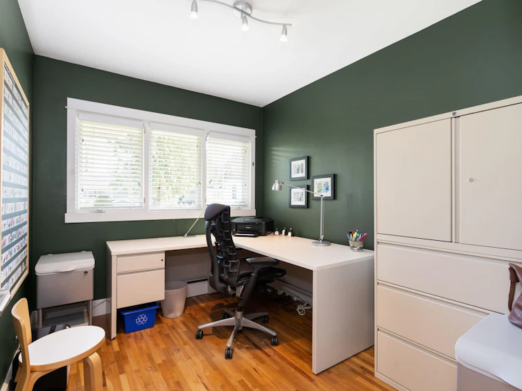 956 Belvista Crescent, North Vancouver, BC, V7R 2B4 - 22