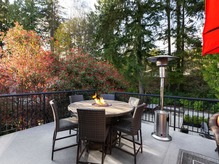 956 Belvista Crescent, North Vancouver, BC, V7R 2B4 - 12