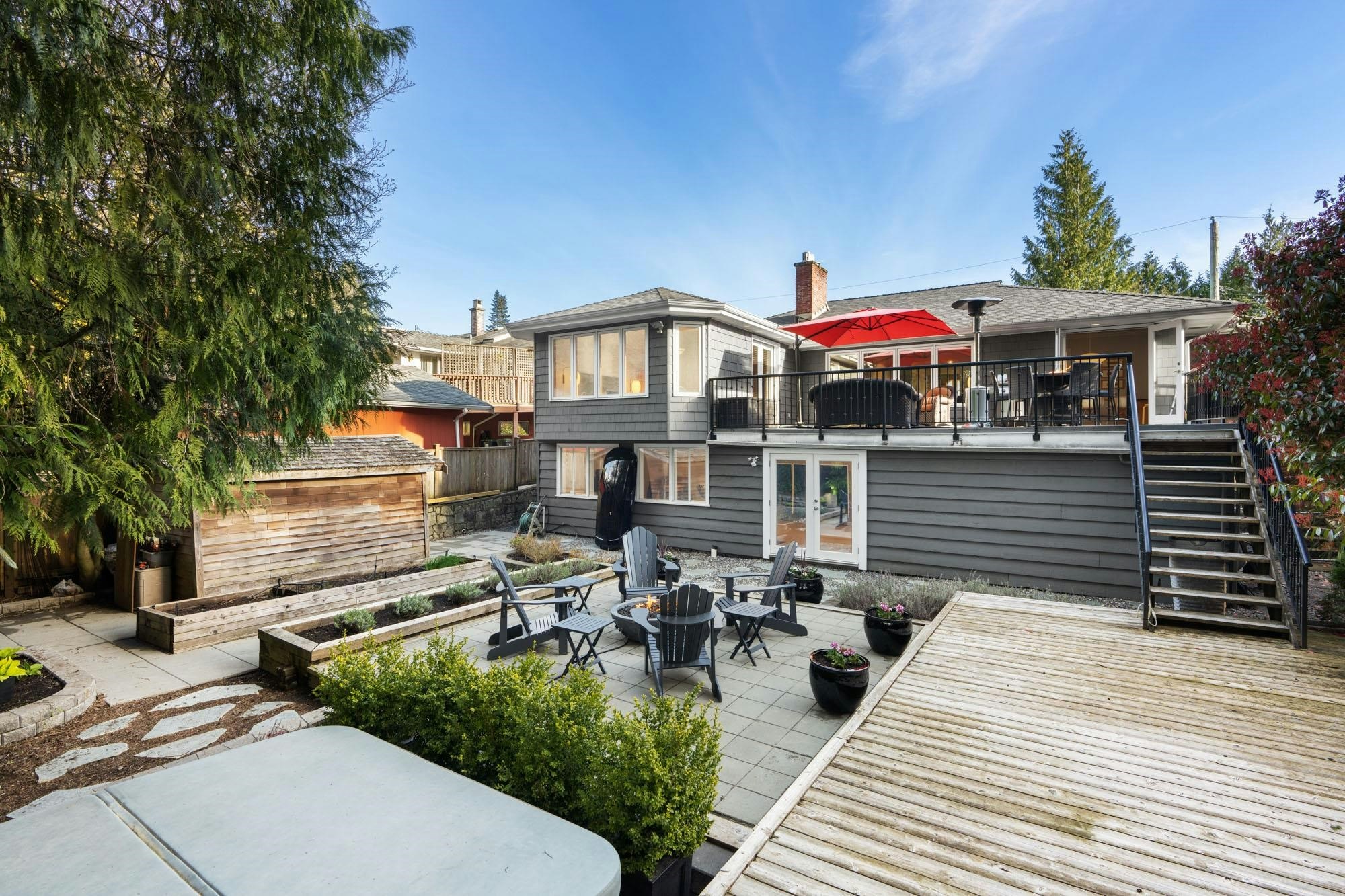 956 Belvista Crescent, North Vancouver, BC, V7R 2B4 - 31