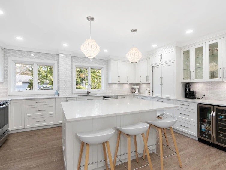 956 Belvista Crescent, North Vancouver, BC, V7R 2B4 - 14