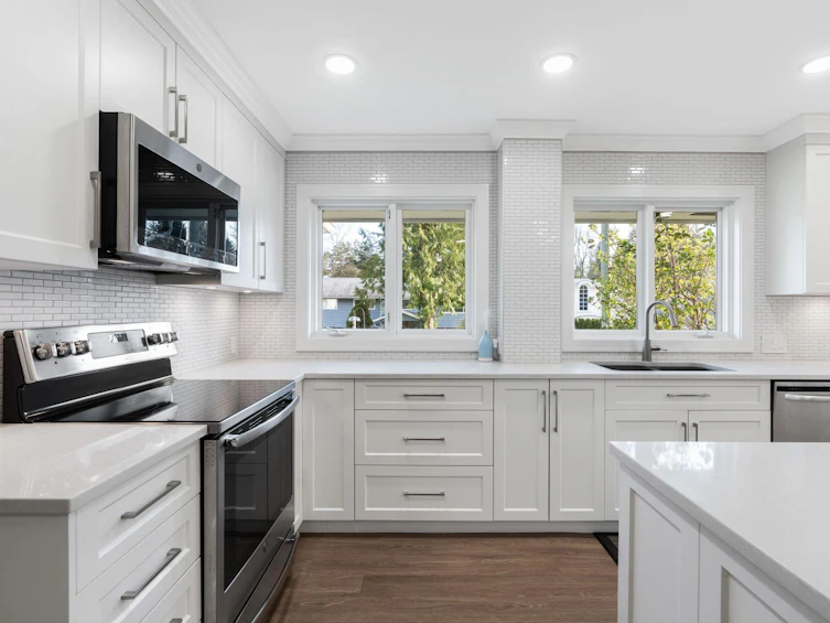 956 Belvista Crescent, North Vancouver, BC, V7R 2B4 - 15