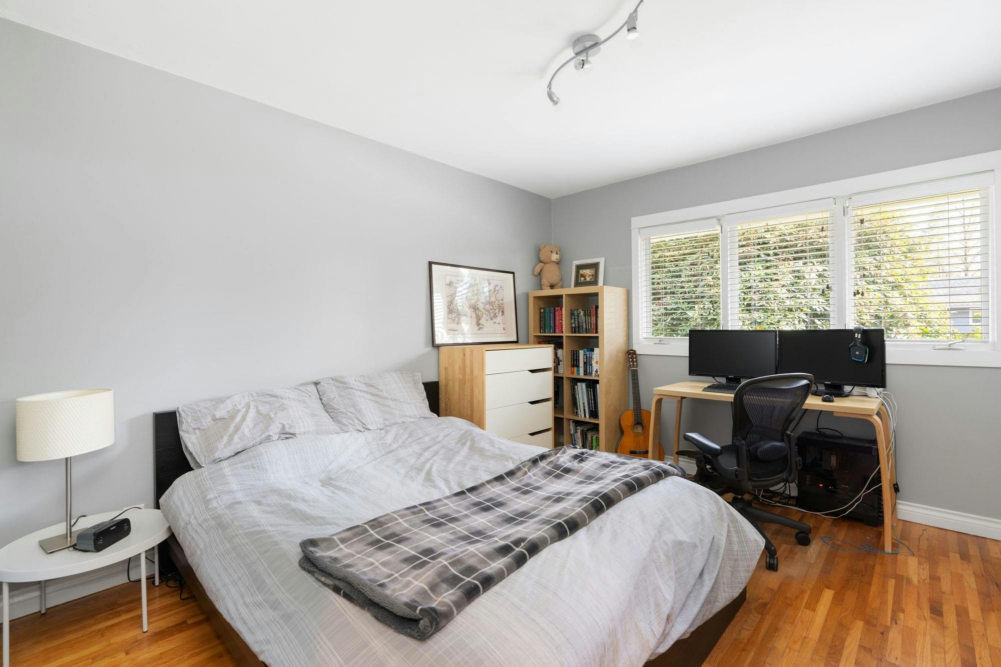956 Belvista Crescent, North Vancouver, BC, V7R 2B4 - 20