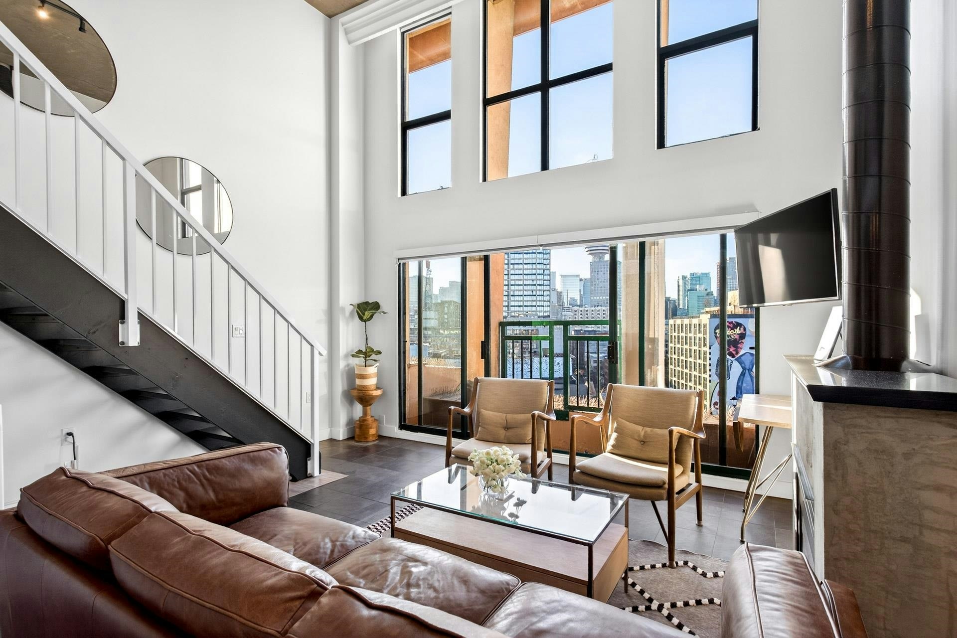 805-22 E Cordova Street - 3