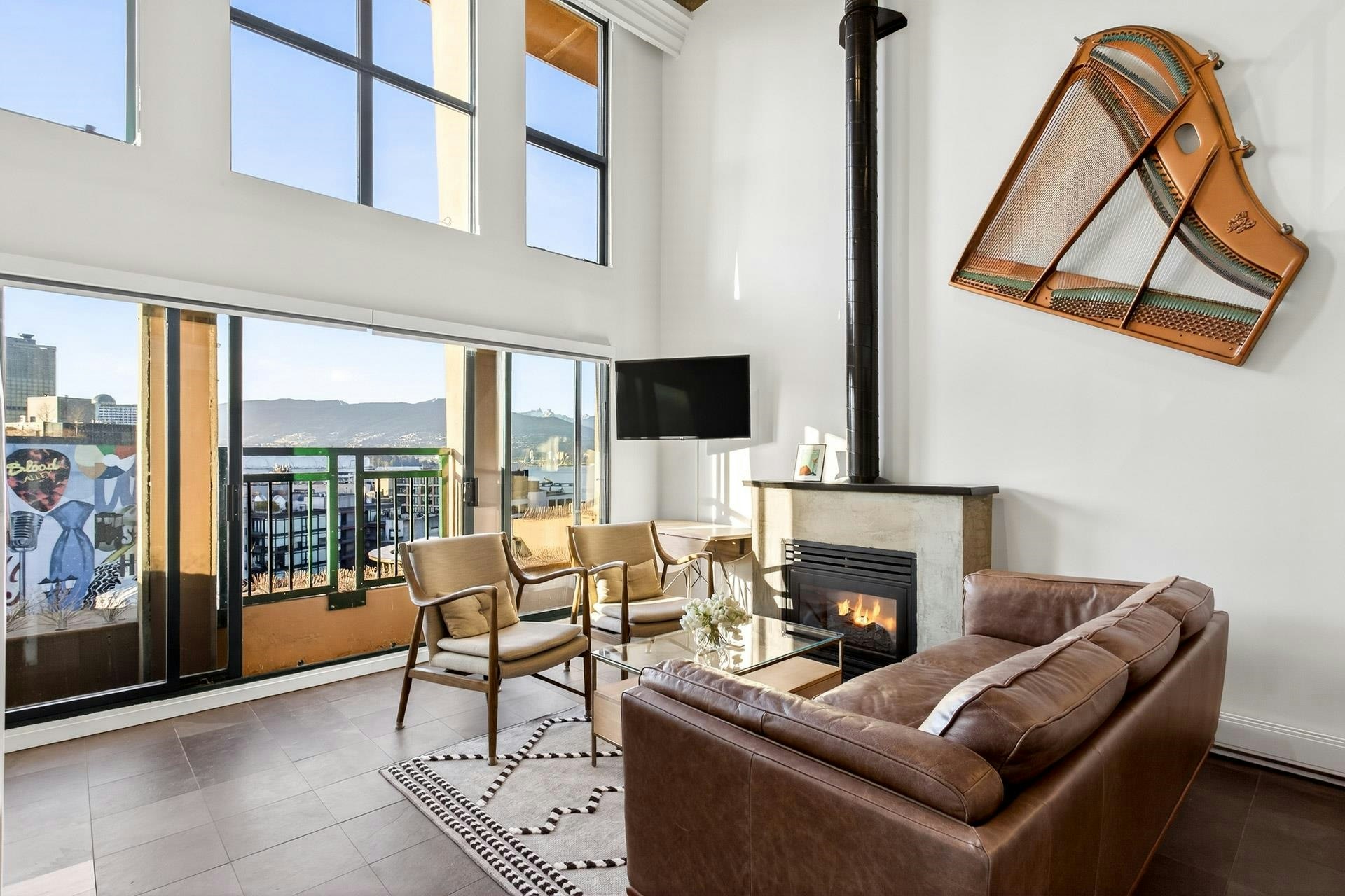 805-22 E Cordova Street - 2