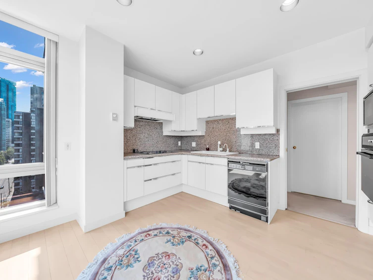 12A-1500 Alberni Street, Vancouver, BC, V6G 3C9 - 10