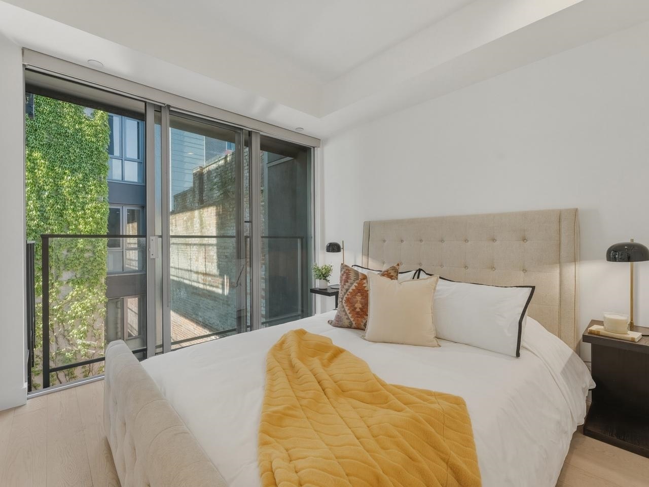 403-71 E Pender Street, Vancouver, BC, V6A 1S9 - 6