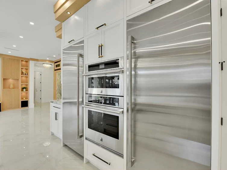 10660 Roselea Crescent, Richmond, BC, V7A 2R4 - 16