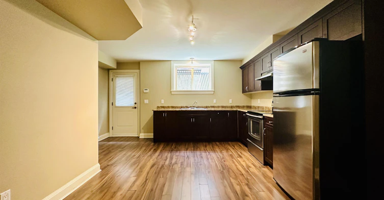 2895 Edgemont Boulevard, North Vancouver, BC, V7R 2N3 - 13