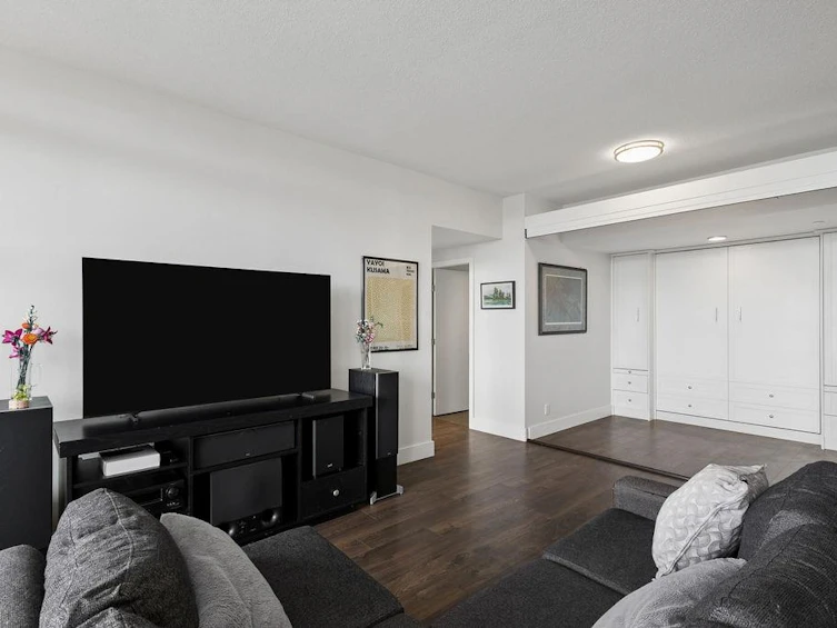 2303-1550 Fern Street, North Vancouver, BC, V7J 0A9 - 8