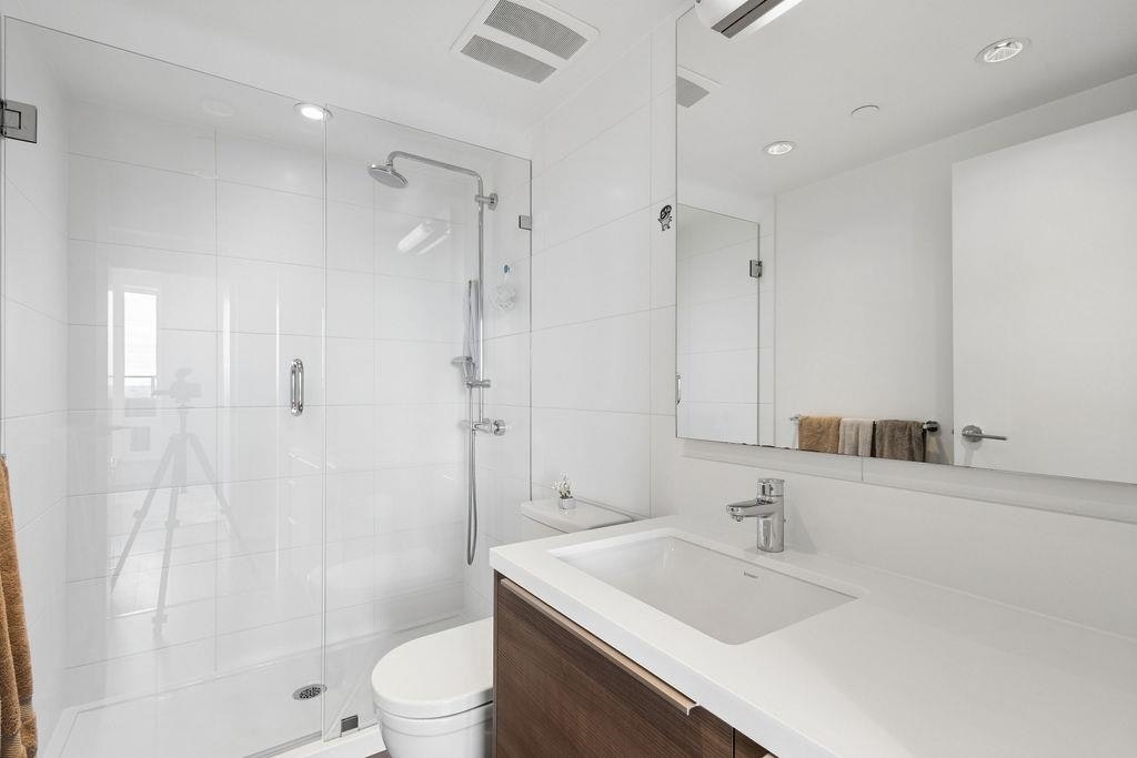2303-1550 Fern Street, North Vancouver, BC, V7J 0A9 - 16