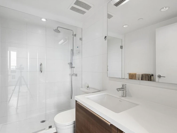 2303-1550 Fern Street, North Vancouver, BC, V7J 0A9 - 16