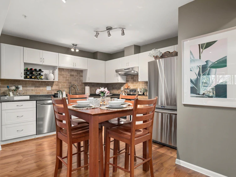 311-10188 155 Street, Surrey, BC, V3R 0R6 - 7