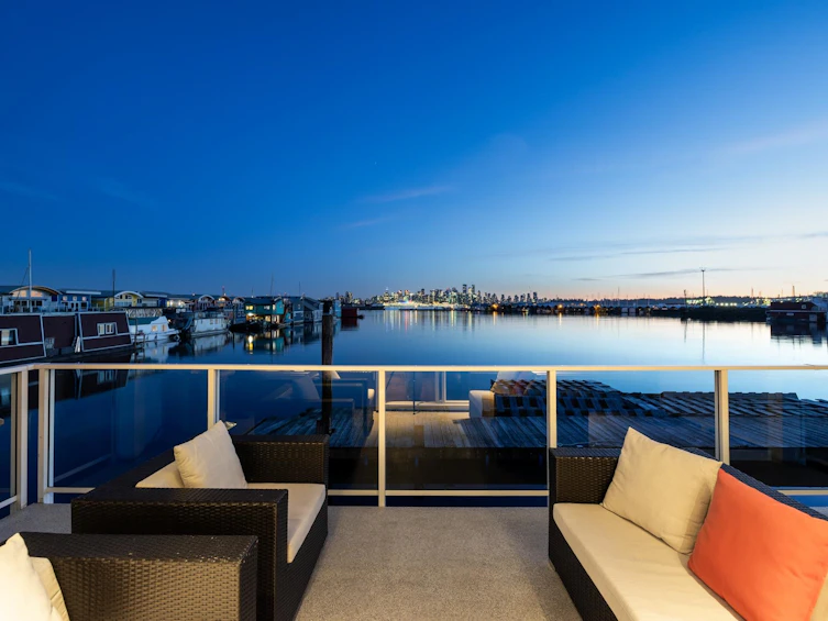 FRSL17-415 W Esplanade Avenue, North Vancouver, BC, V7M 1A6 - 38