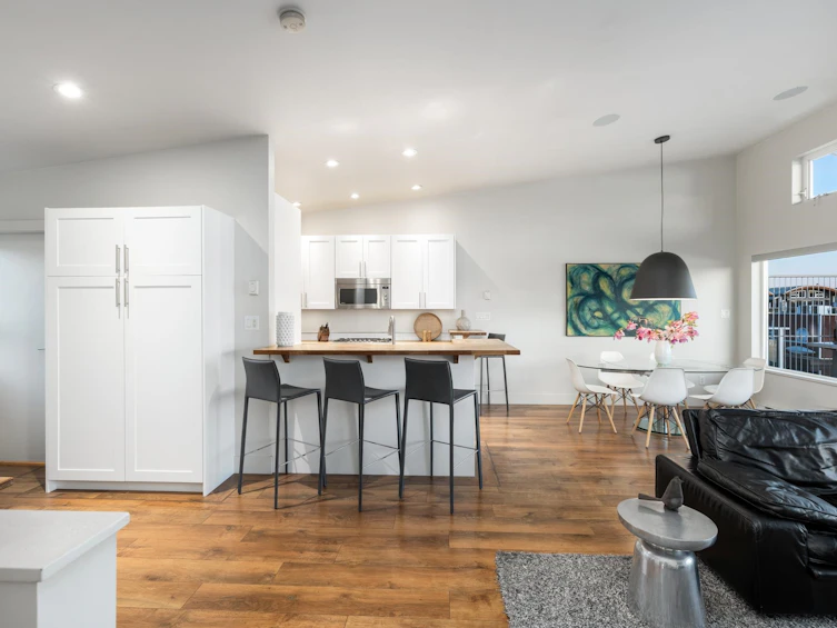 FRSL17-415 W Esplanade Avenue, North Vancouver, BC, V7M 1A6 - 18
