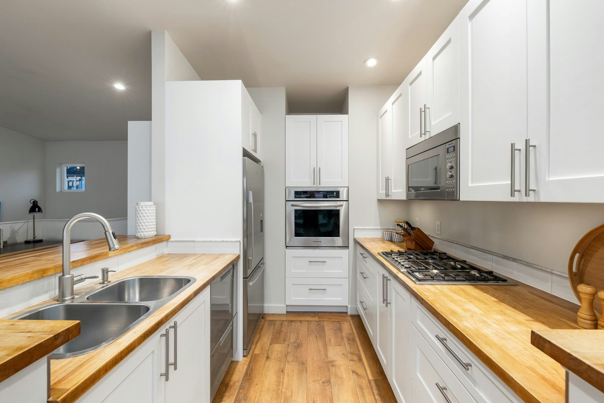 FRSL17-415 W Esplanade Avenue, North Vancouver, BC, V7M 1A6 - 21