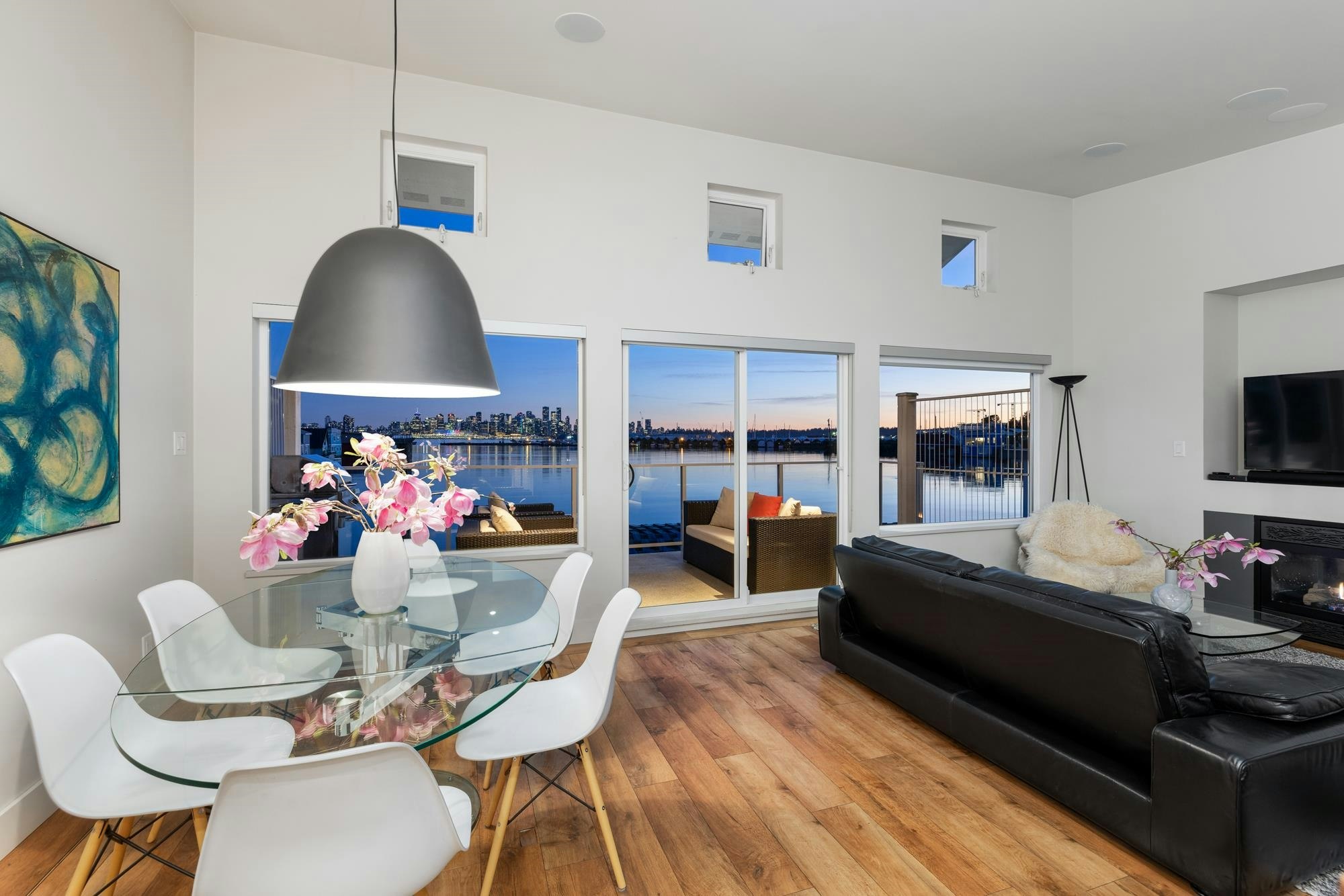 FRSL17-415 W Esplanade Avenue, North Vancouver, BC, V7M 1A6 - 36