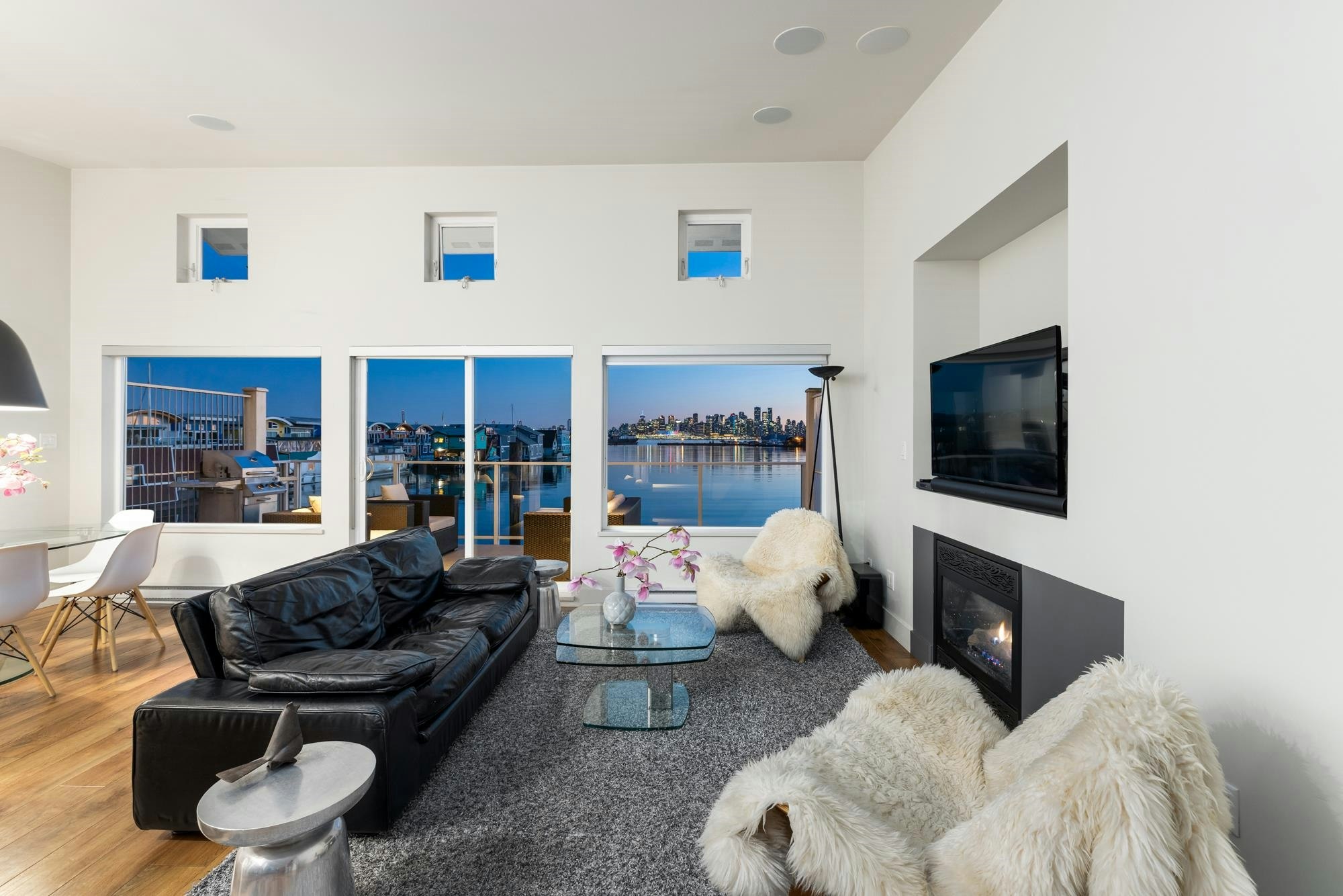 FRSL17-415 W Esplanade Avenue, North Vancouver, BC, V7M 1A6 - 35