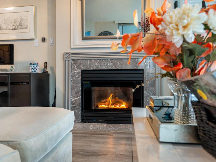 903-140 E 14th Street, North Vancouver, BC, V7L 2N3 - 5