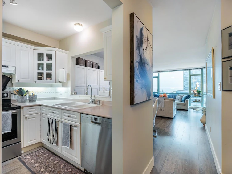 903-140 E 14th Street, North Vancouver, BC, V7L 2N3 - 22