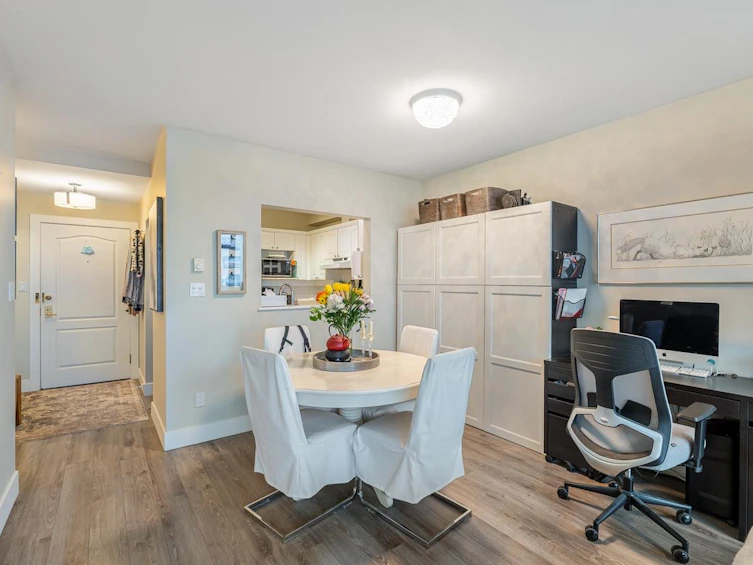 903-140 E 14th Street, North Vancouver, BC, V7L 2N3 - 15