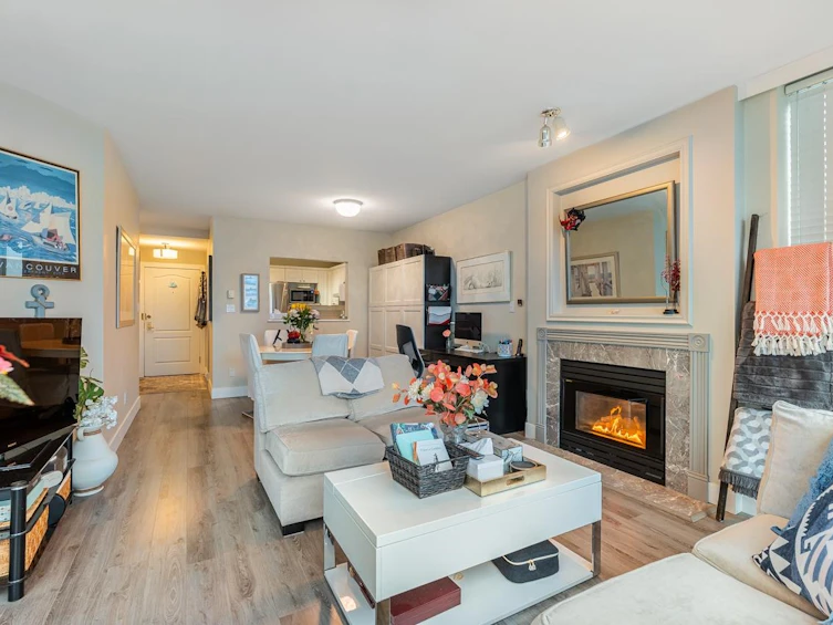 903-140 E 14th Street, North Vancouver, BC, V7L 2N3 - 12