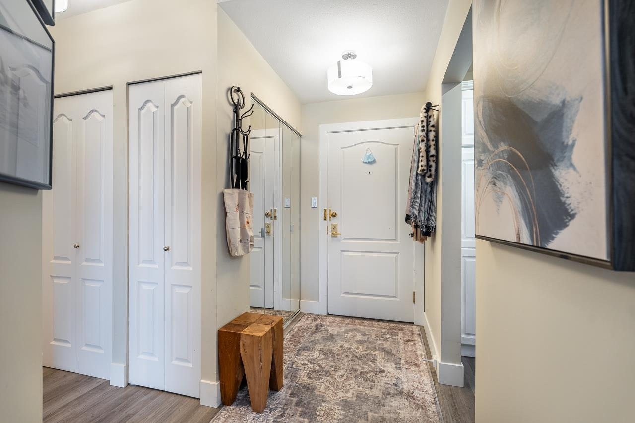 903-140 E 14th Street, North Vancouver, BC, V7L 2N3 - 32
